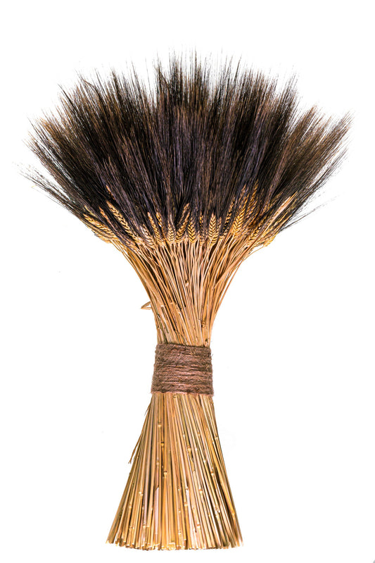 Black Beard Wheat Grande Stack, 30"
